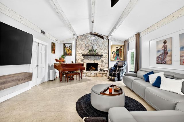 11795 SW HIGHWAY 484, Dunnellon, FL 34432