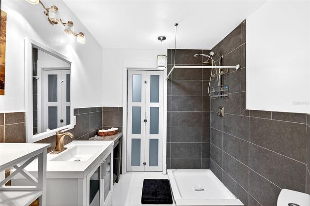 11795 SW HIGHWAY 484, Dunnellon, FL 34432