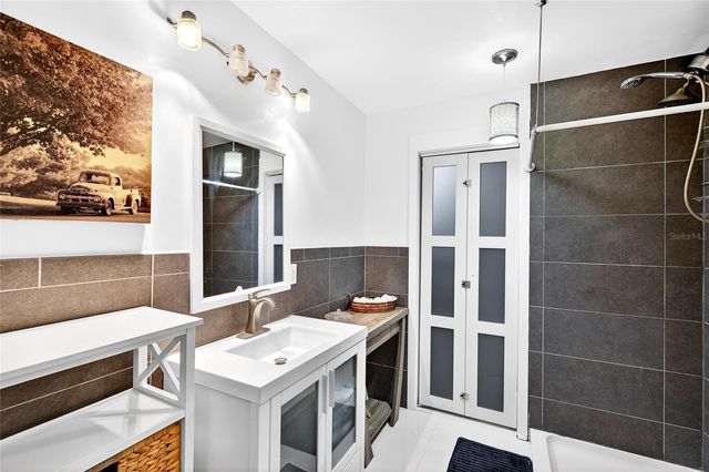 11795 SW HIGHWAY 484, Dunnellon, FL 34432