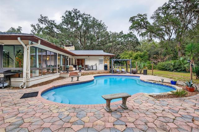 11795 SW HIGHWAY 484, Dunnellon, FL 34432