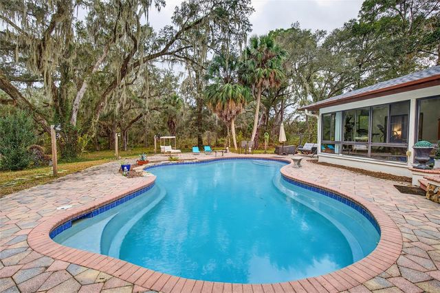 11795 SW HIGHWAY 484, Dunnellon, FL 34432