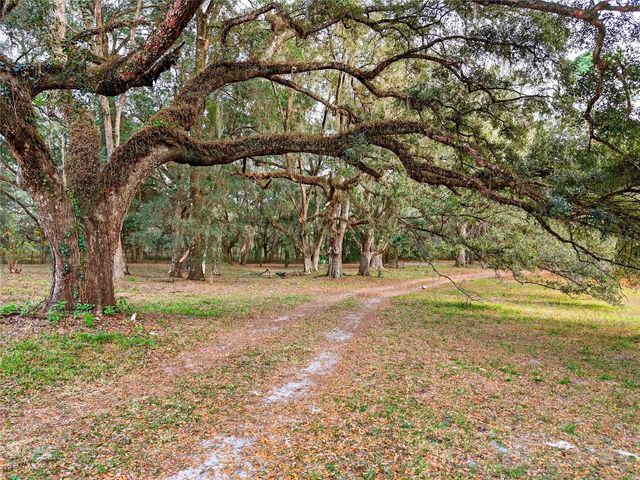 11795 SW HIGHWAY 484, Dunnellon, FL 34432