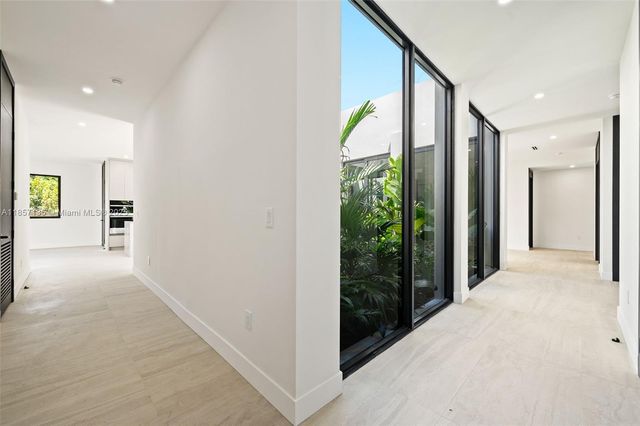 2940 SW 63rd Ave, Miami, FL 33155