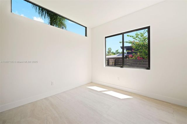 2940 SW 63rd Ave, Miami, FL 33155