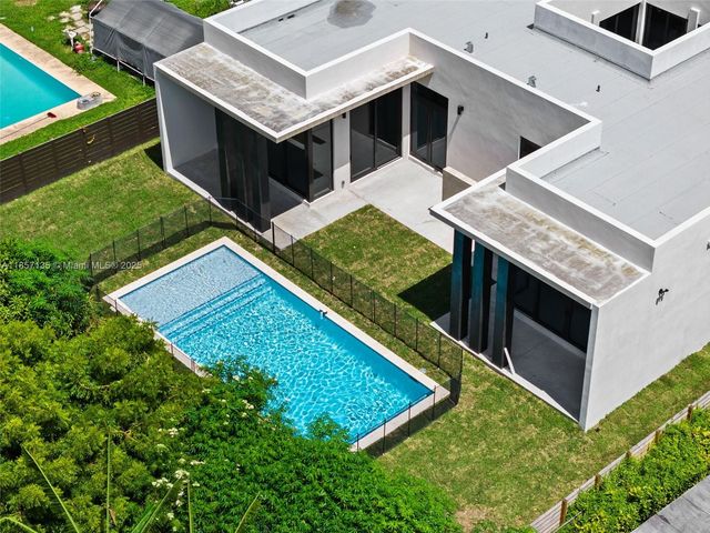 2940 SW 63rd Ave, Miami, FL 33155