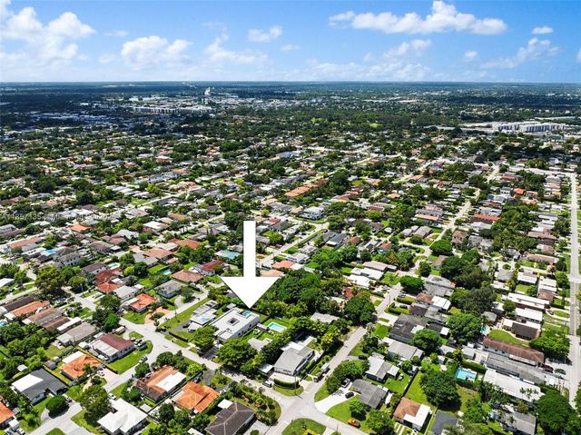 2940 SW 63rd Ave, Miami, FL 33155