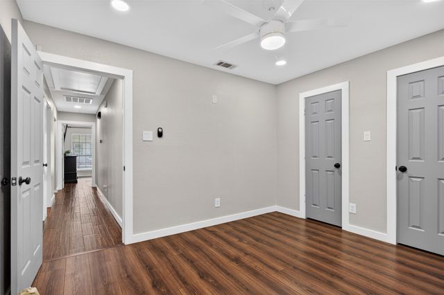 1618 Crosshaven Drive, Lewisville, TX 75077