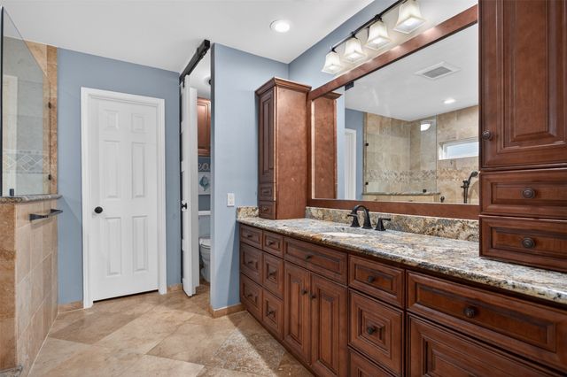 1618 Crosshaven Drive, Lewisville, TX 75077