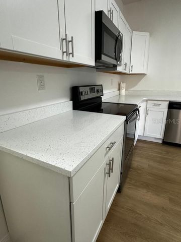 2913 N JEFFERSON STREET, Tampa, FL 33602