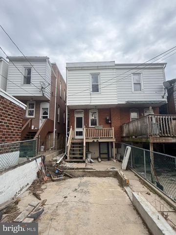 713 N CENTRE ST, Pottsville, PA 17901