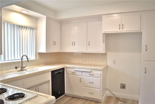 809 Fairview Avenue 7, Arcadia, CA 91007