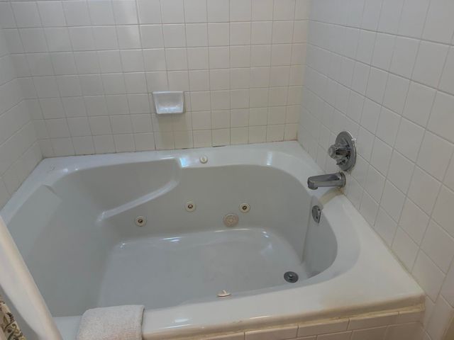 150 W Rockford Drive E2, Branson, MO 65616