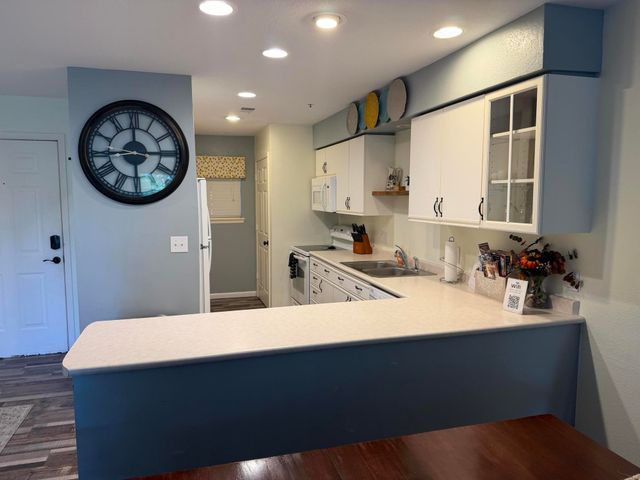 150 W Rockford Drive E2, Branson, MO 65616