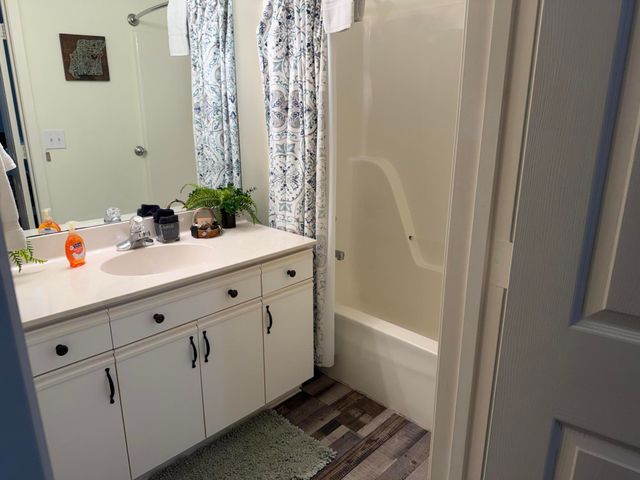 150 W Rockford Drive E2, Branson, MO 65616