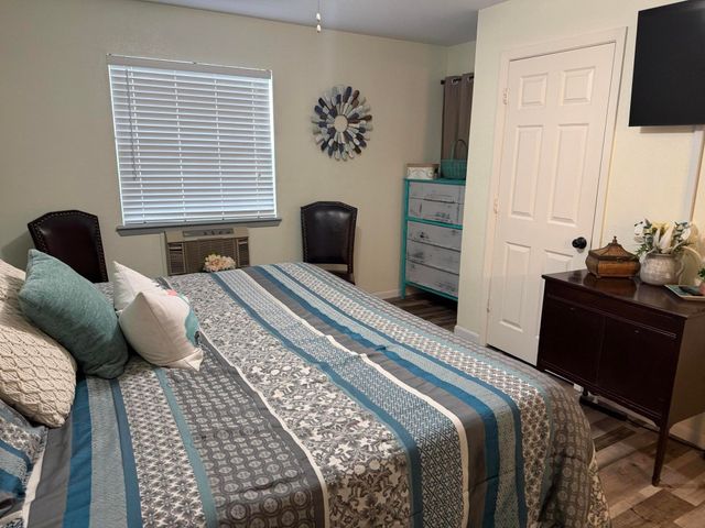 150 W Rockford Drive E2, Branson, MO 65616