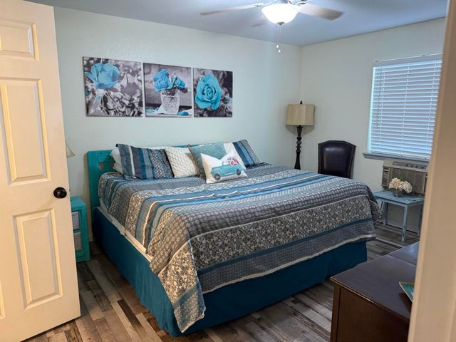 150 W Rockford Drive E2, Branson, MO 65616