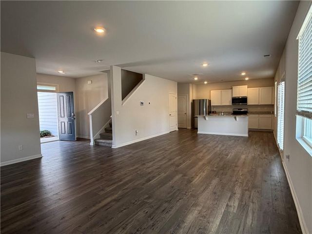 311 Deer Run Drive, Dallas, GA 30132