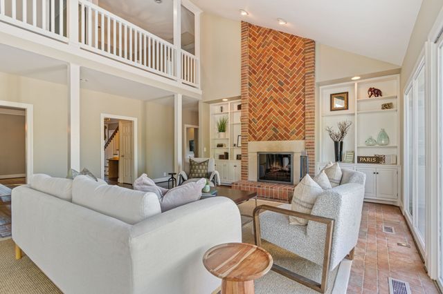 143 Prospect Hill, Nashville, TN 37205