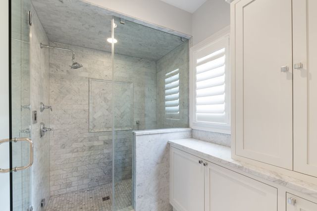 143 Prospect Hill, Nashville, TN 37205