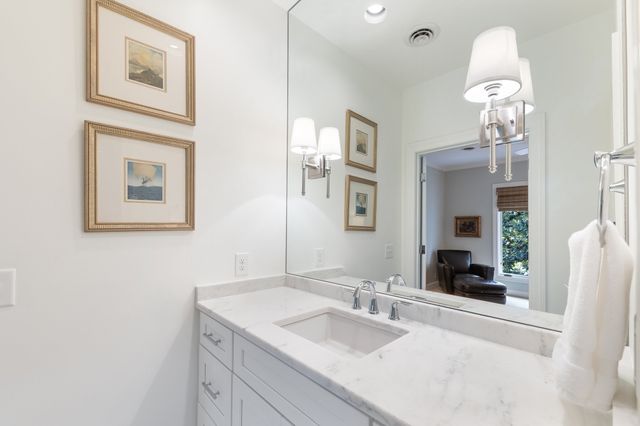 143 Prospect Hill, Nashville, TN 37205