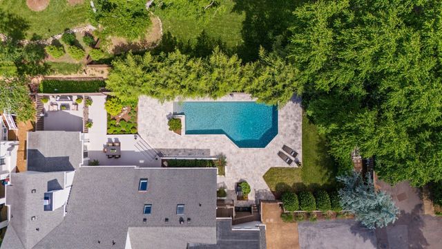 143 Prospect Hill, Nashville, TN 37205