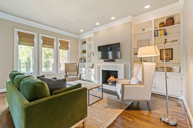 143 Prospect Hill, Nashville, TN 37205