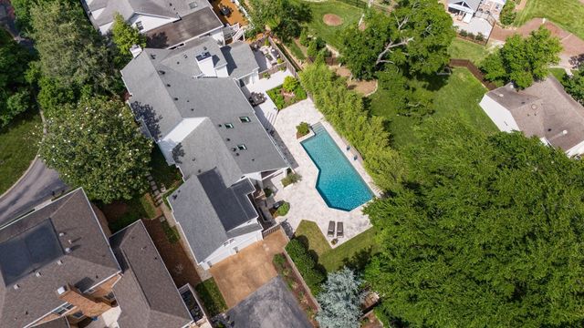 143 Prospect Hill, Nashville, TN 37205