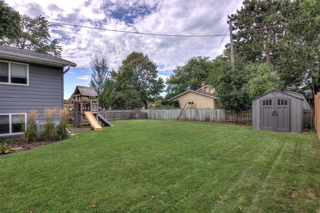 2915 Eisenhower Street, Eau Claire, WI 54701