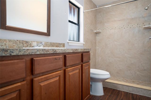 437 E OAKWOOD AVENUE, Orange City, FL 32763