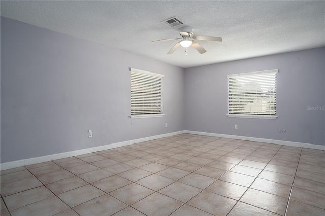 437 E OAKWOOD AVENUE, Orange City, FL 32763