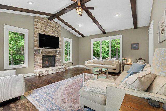 6445 68th Street, Caledonia, MI 49316