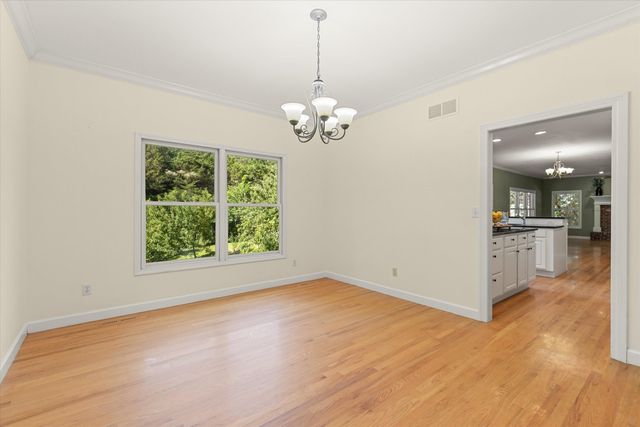 1200 DUNBAR DR, Columbia, MO 65203