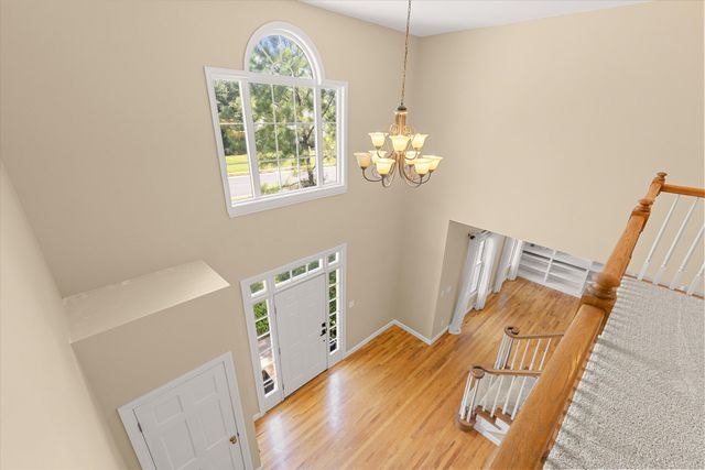 1200 DUNBAR DR, Columbia, MO 65203