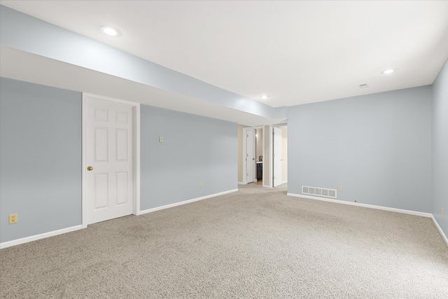 1200 DUNBAR DR, Columbia, MO 65203