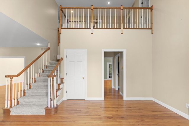 1200 DUNBAR DR, Columbia, MO 65203