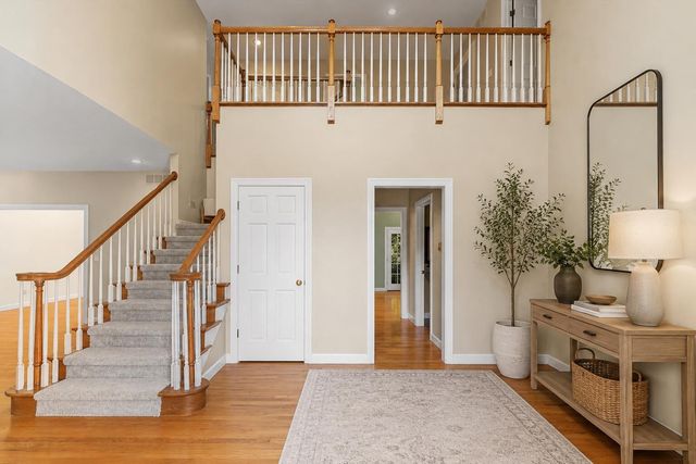 1200 DUNBAR DR, Columbia, MO 65203