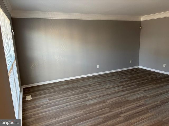 46 LISA DR, Newark, DE 19702