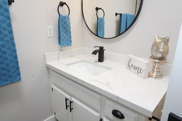 5002 E Hazel Drive Unit 2, Phoenix, AZ 85044