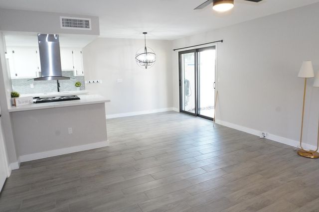 5002 E Hazel Drive Unit 2, Phoenix, AZ 85044
