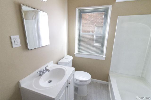 8095 Northlawn Street, Detroit, MI 48204