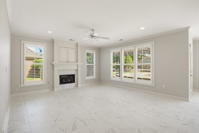 1817 LILES LN, Collierville, TN 38017