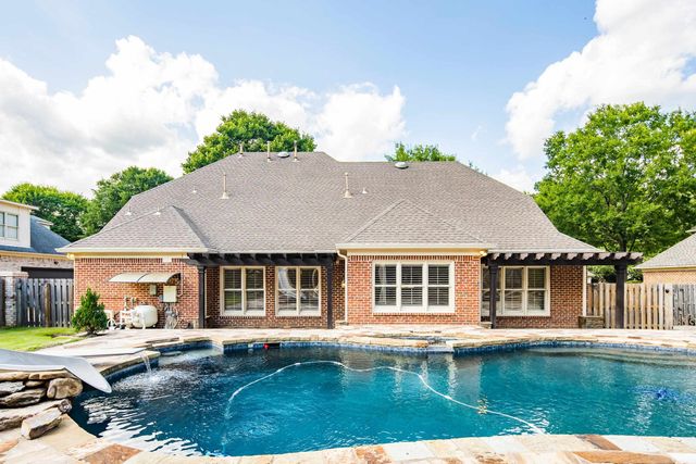 1817 LILES LN, Collierville, TN 38017