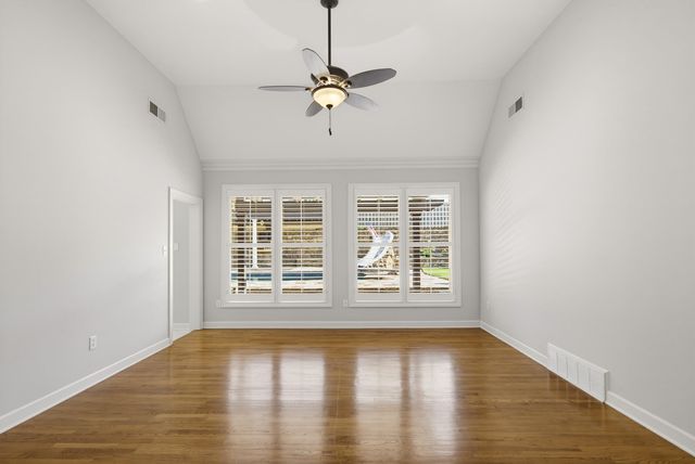 1817 LILES LN, Collierville, TN 38017