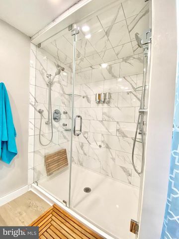 4412 BLOOMFIELD AVE, Drexel Hill, PA 19026