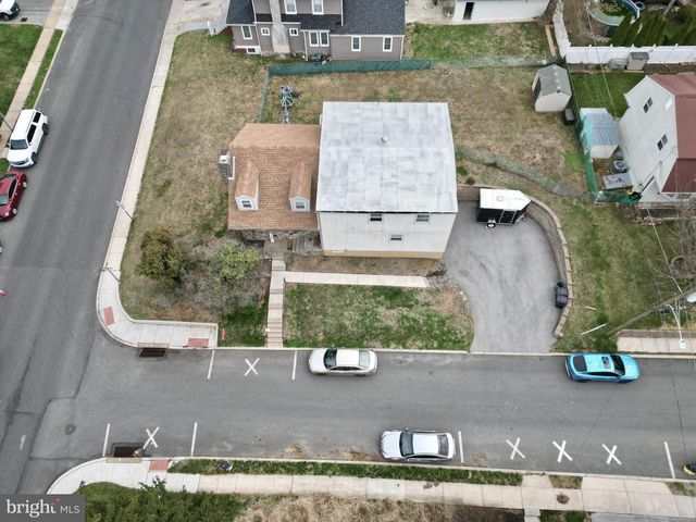 4412 BLOOMFIELD AVE, Drexel Hill, PA 19026