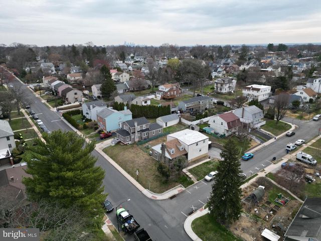 4412 BLOOMFIELD AVE, Drexel Hill, PA 19026