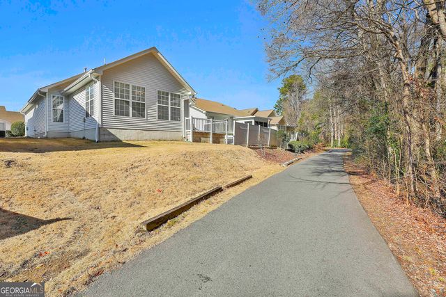 2019 Village Park Drive, Peachtree City, GA 30269