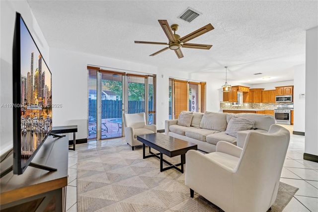 15255 SW 108th Ter, Miami, FL 33196