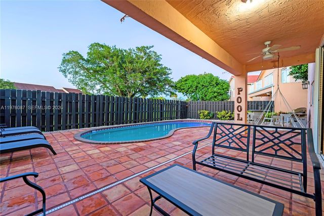 15255 SW 108th Ter, Miami, FL 33196