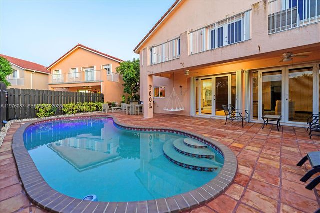 15255 SW 108th Ter, Miami, FL 33196